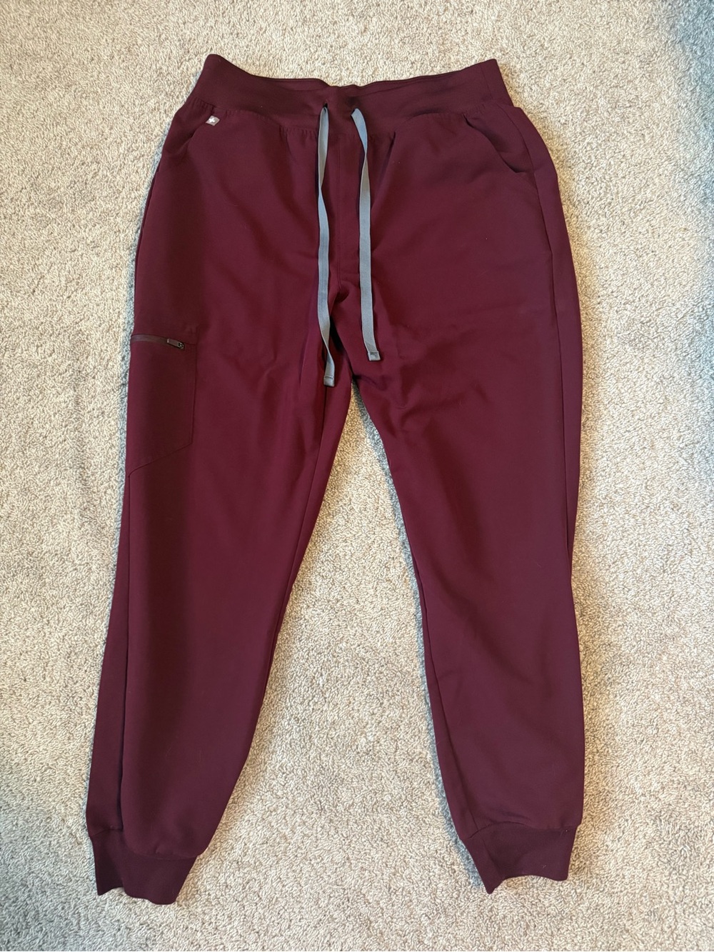 Figs Maroon Jogger scrub bottoms with Drawstring